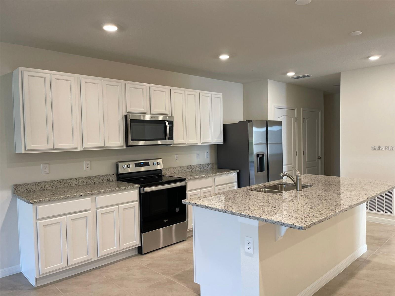 2738 SUNKISSED DRIVE