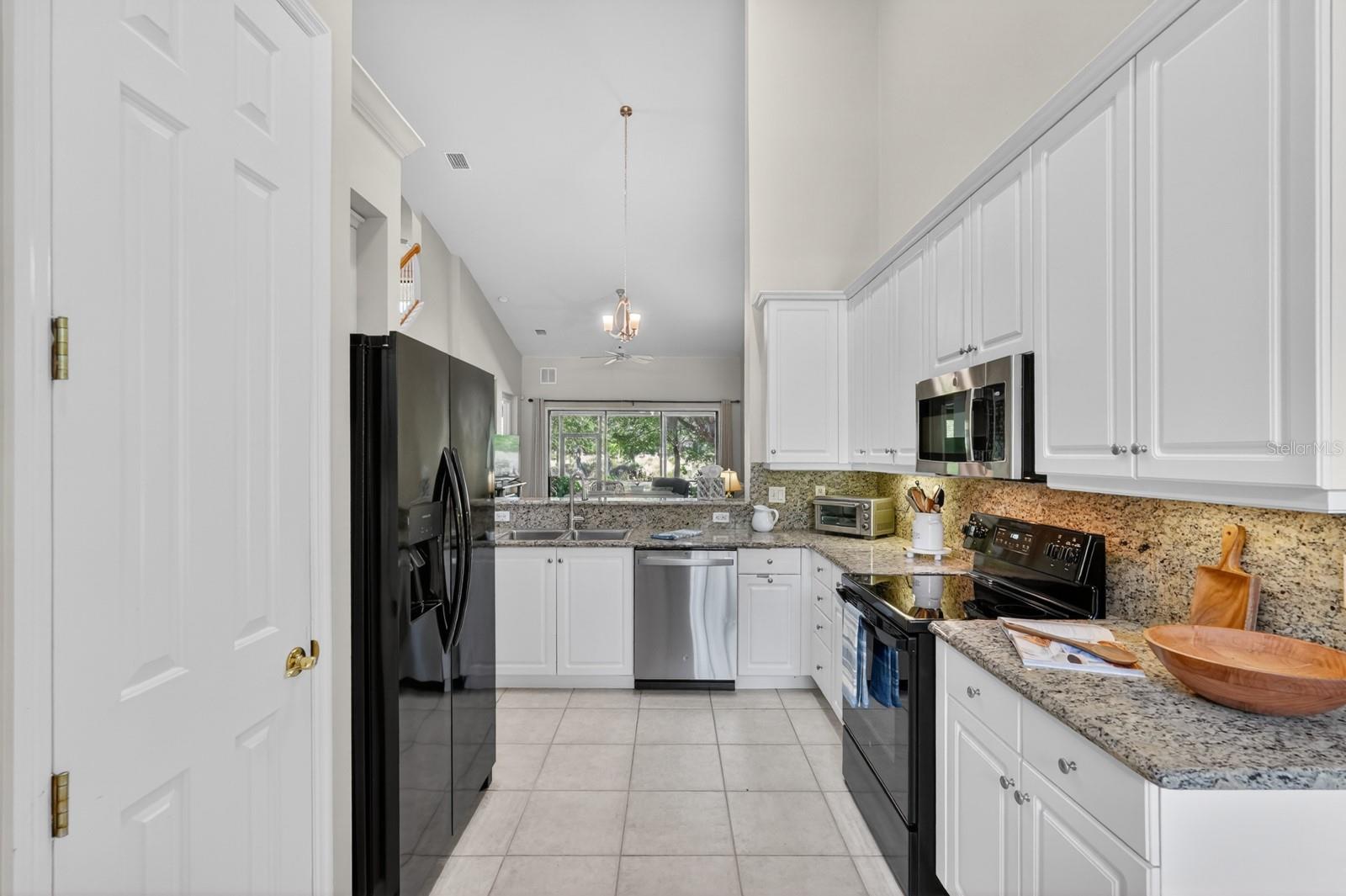 PLANTATION BAY PH 01A UNIT 01-6 - Residential