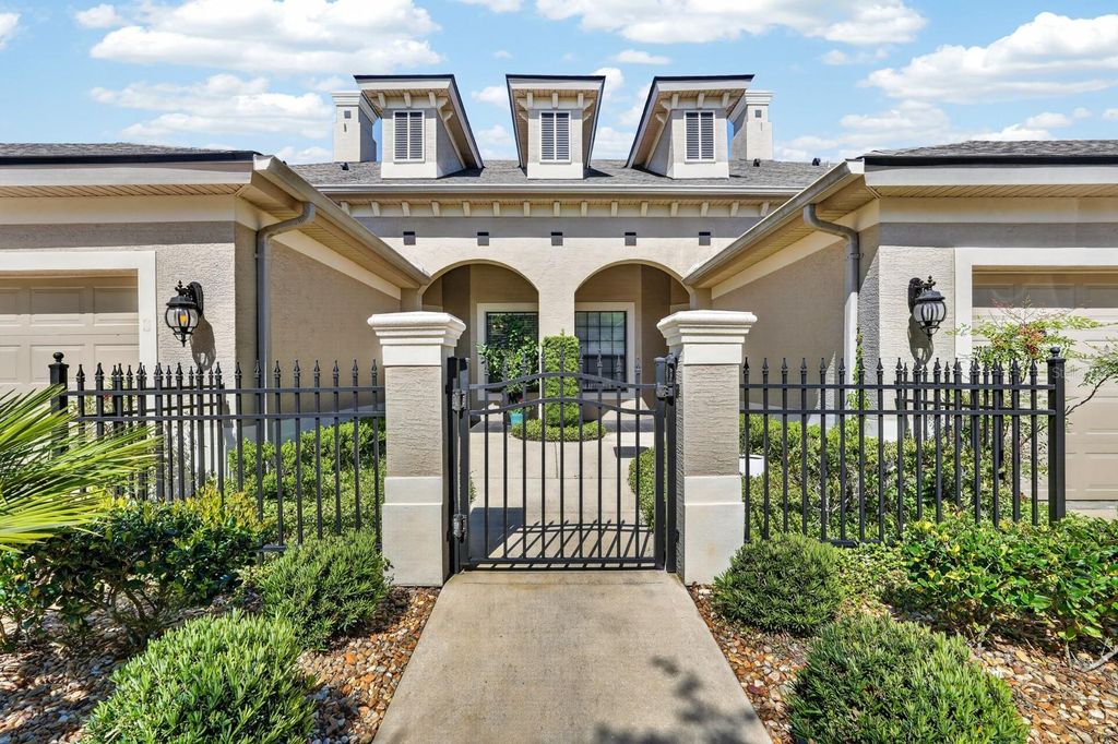 Photo of 715 Cobblestone Drive, Ormond Beach, FL 32174 (MLS # V4948602)