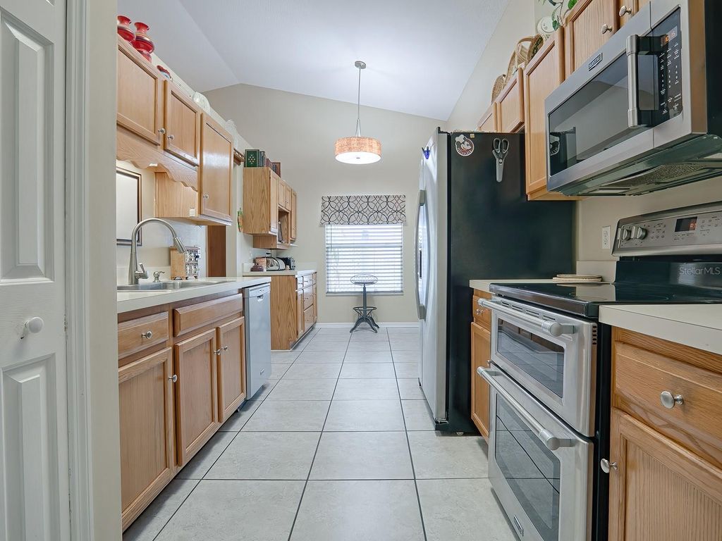 Photo of 5414 Astor Street, Leesburg, FL 34748 (MLS # G5104214)