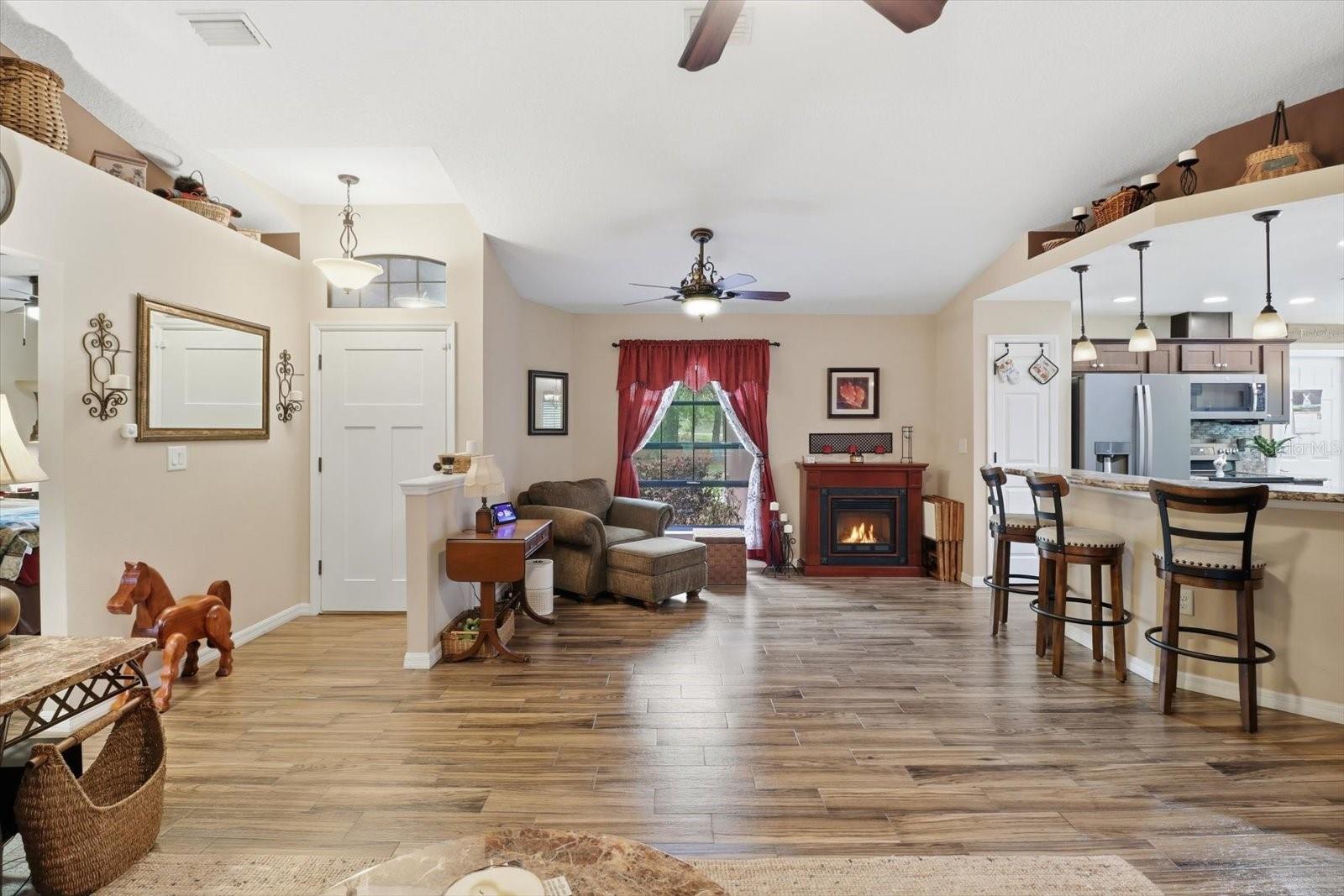 ROYAL HIGHLANDS UNIT 8 - Residential