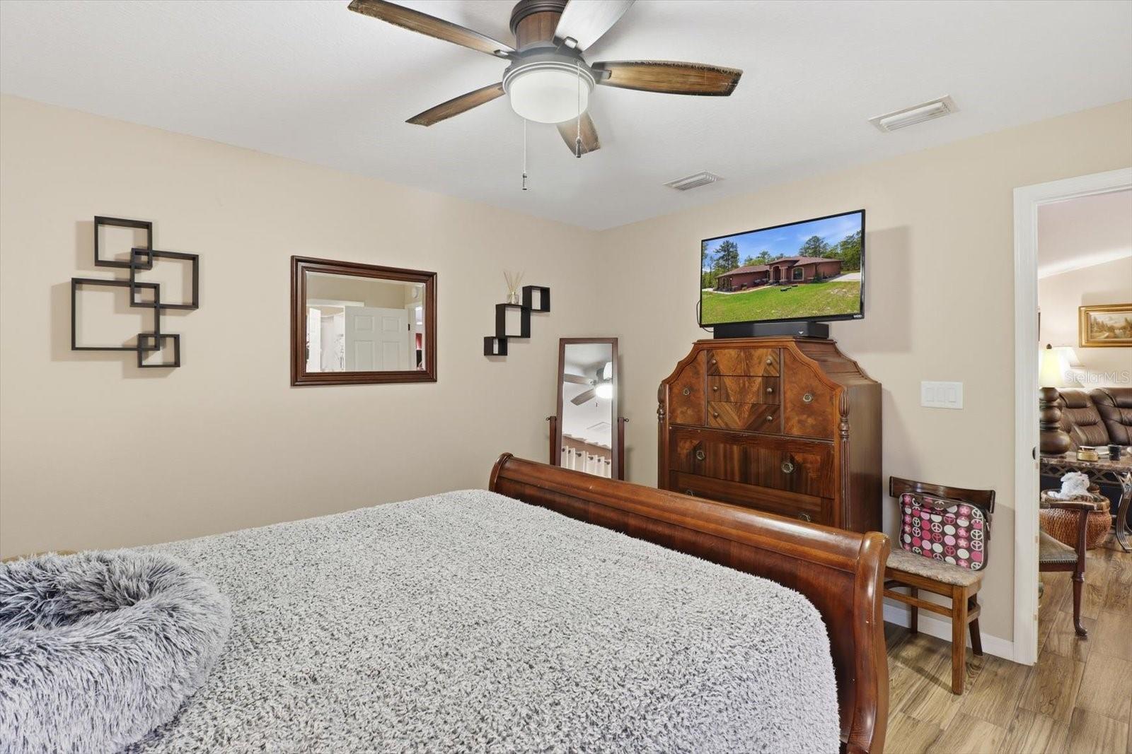 ROYAL HIGHLANDS UNIT 8 - Residential