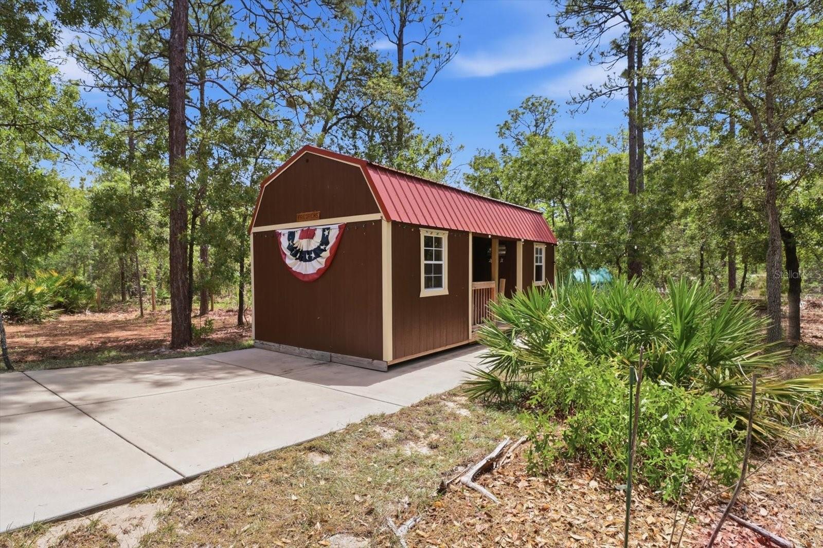 ROYAL HIGHLANDS UNIT 8 - Residential