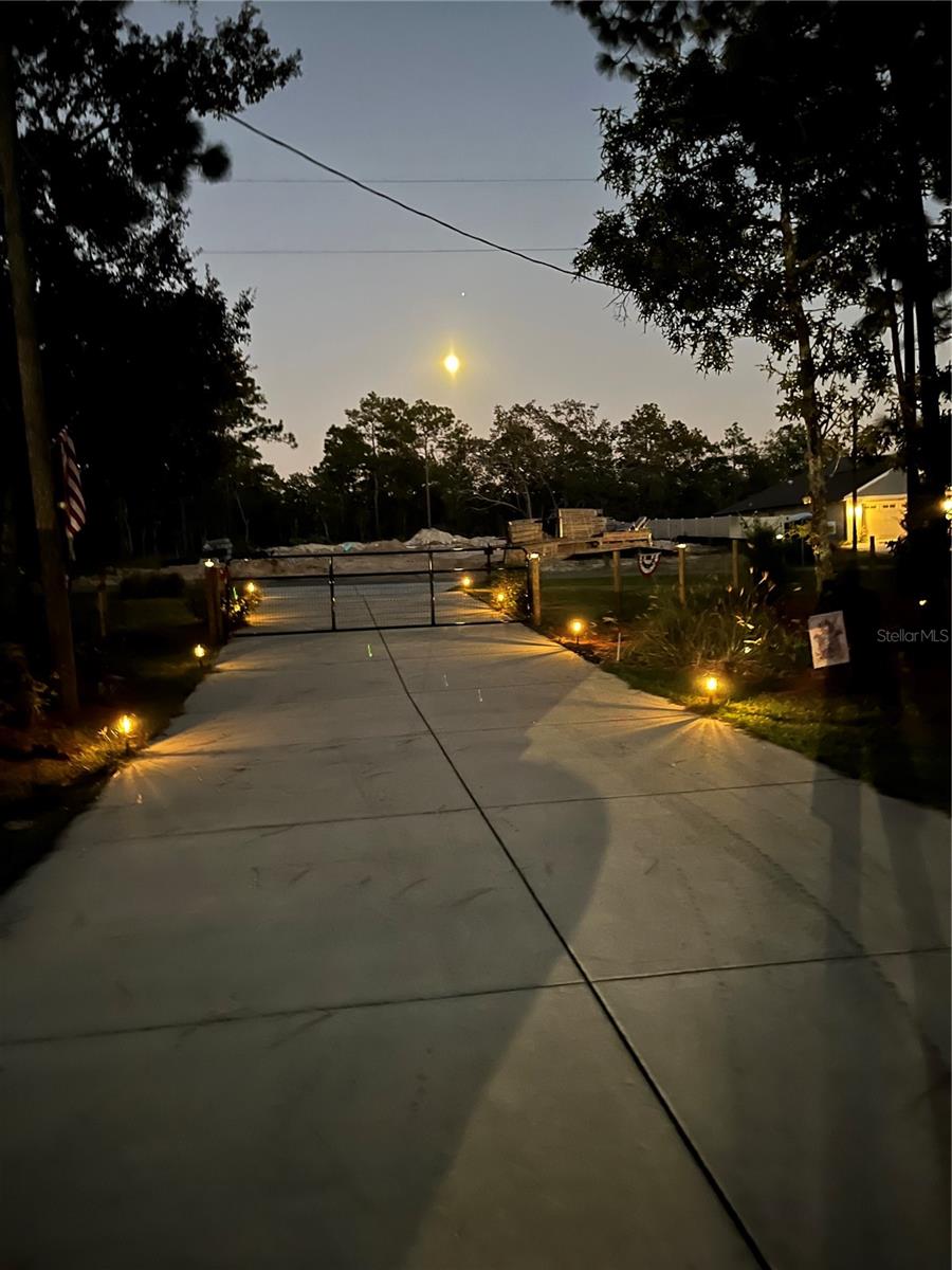 ROYAL HIGHLANDS UNIT 8 - Residential