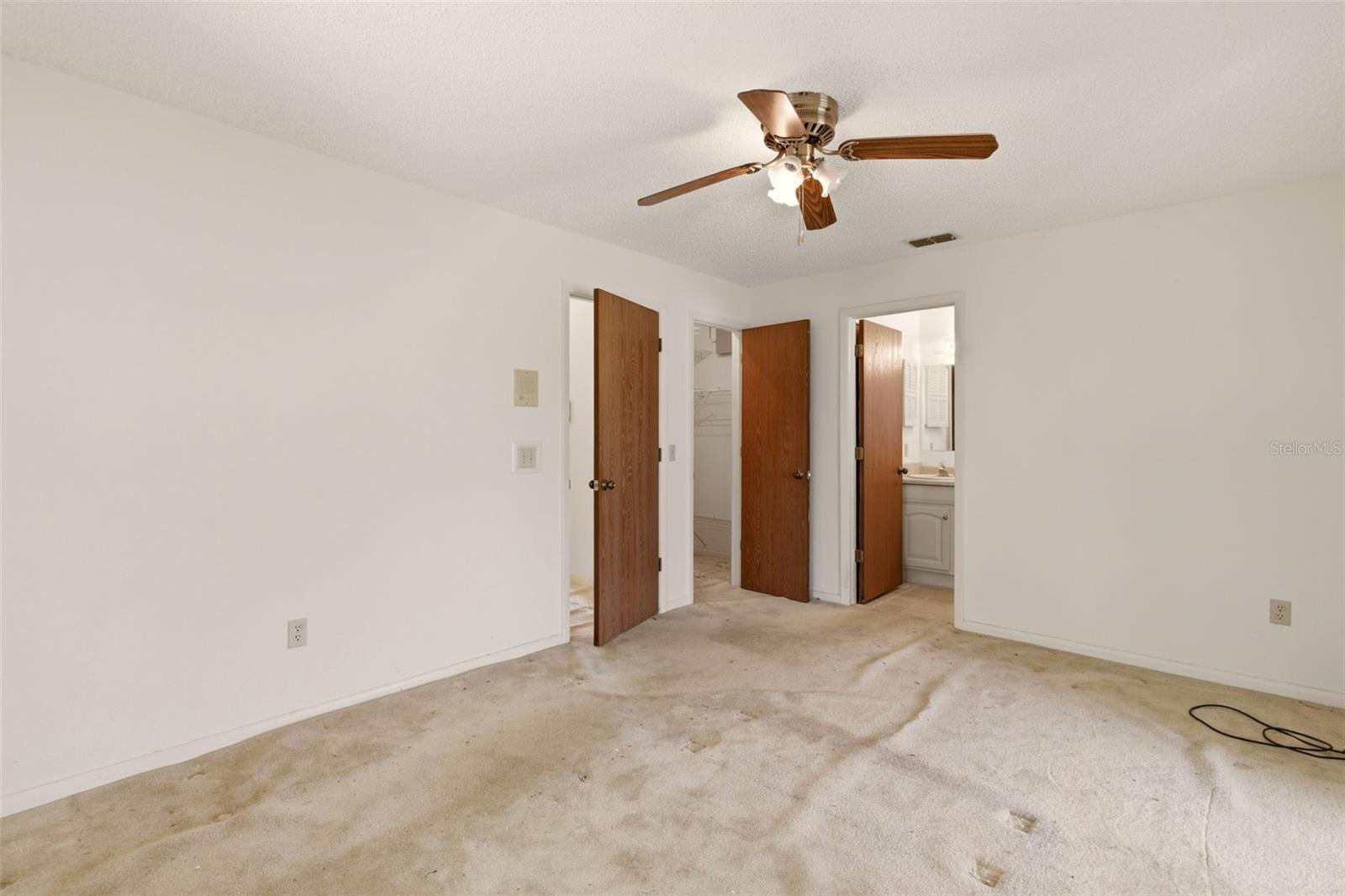 DELTONA LAKES UNIT 13 - Residential