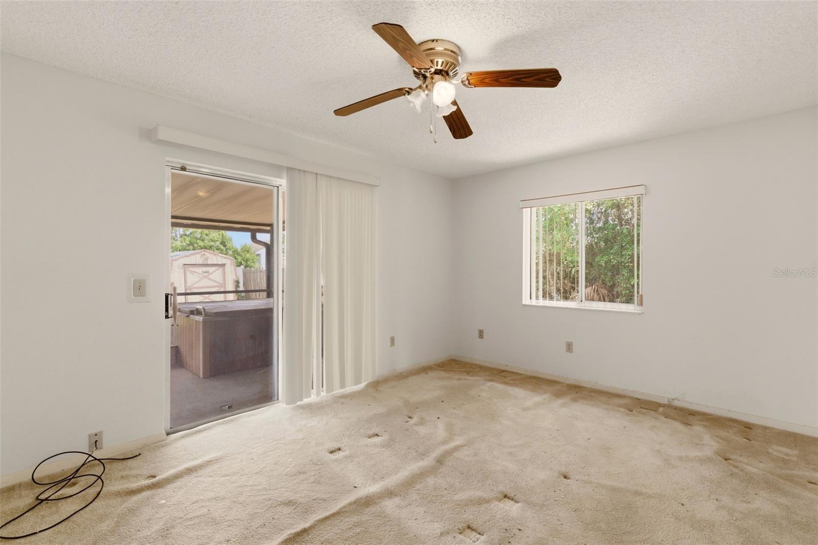 DELTONA LAKES UNIT 13 - Residential
