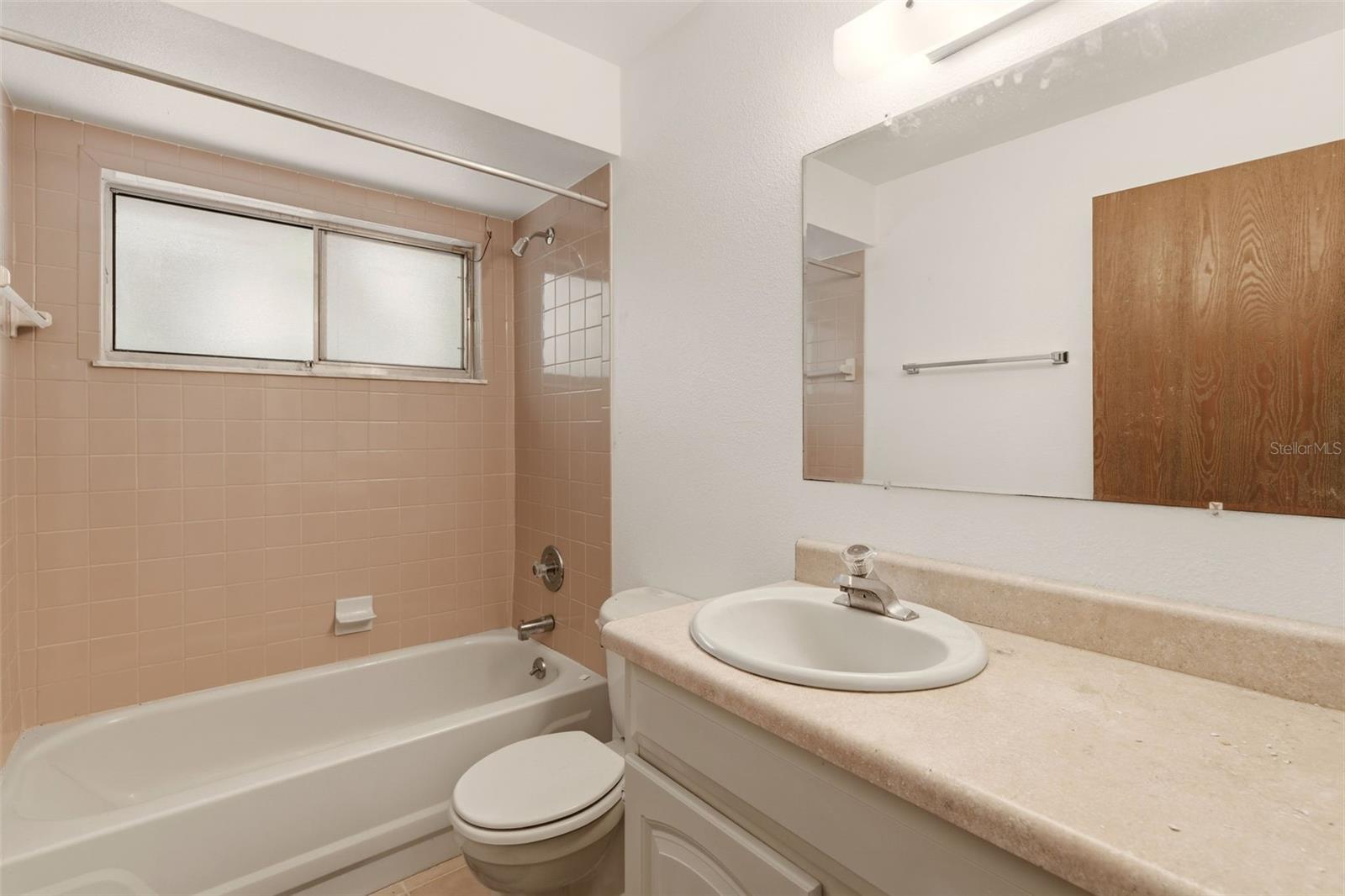 DELTONA LAKES UNIT 13 - Residential