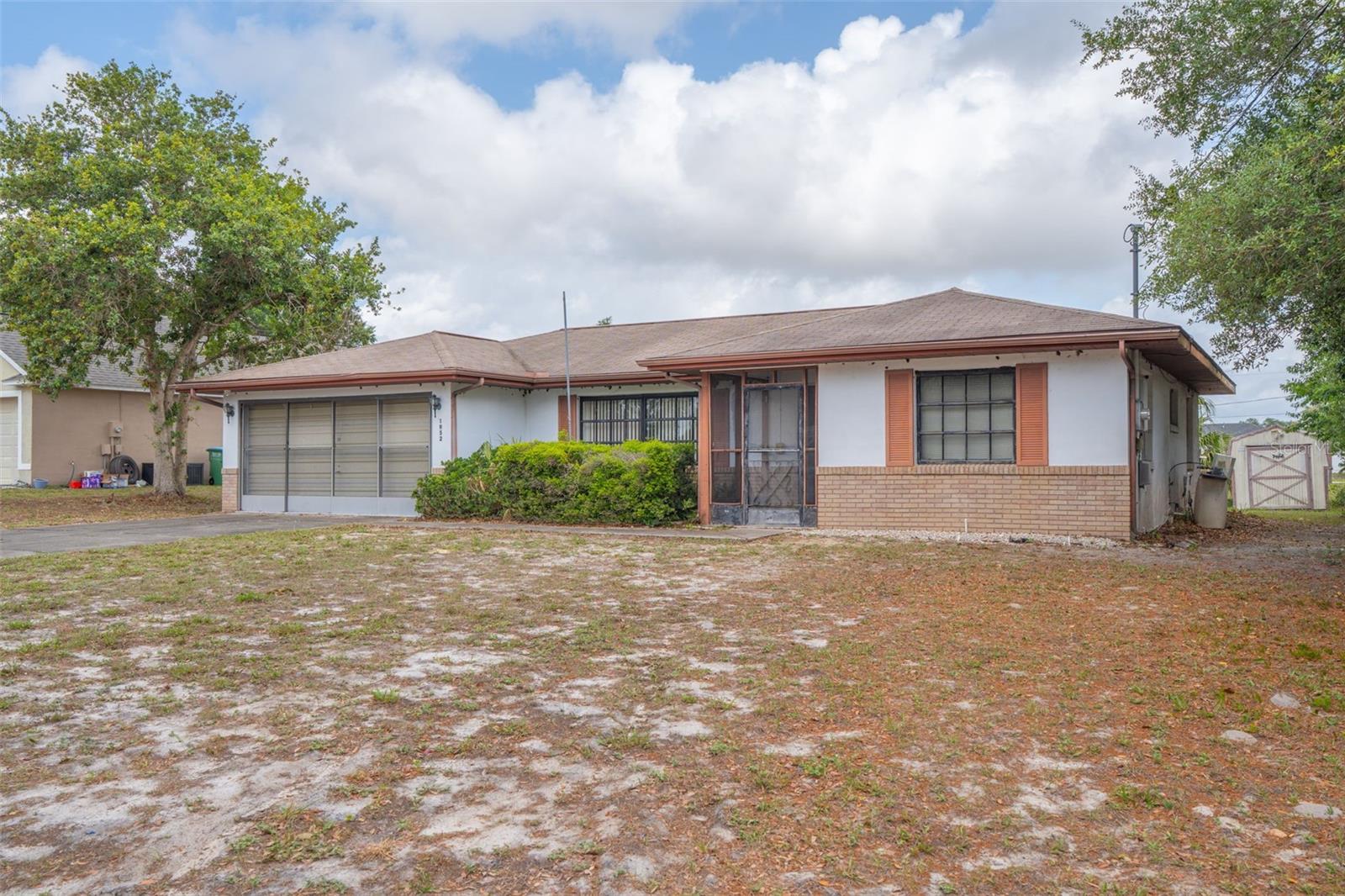 DELTONA LAKES UNIT 13 - Residential