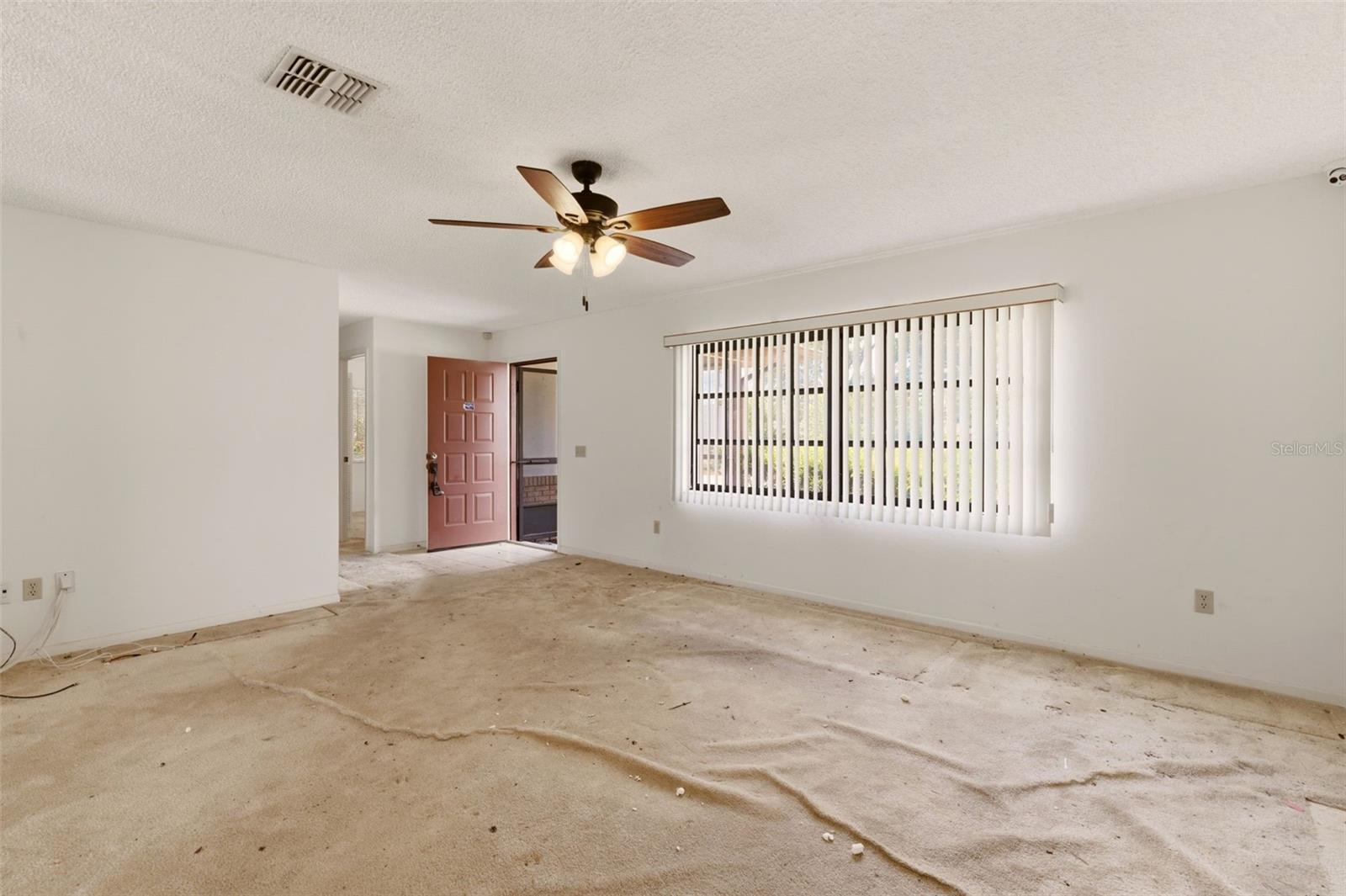 DELTONA LAKES UNIT 13 - Residential