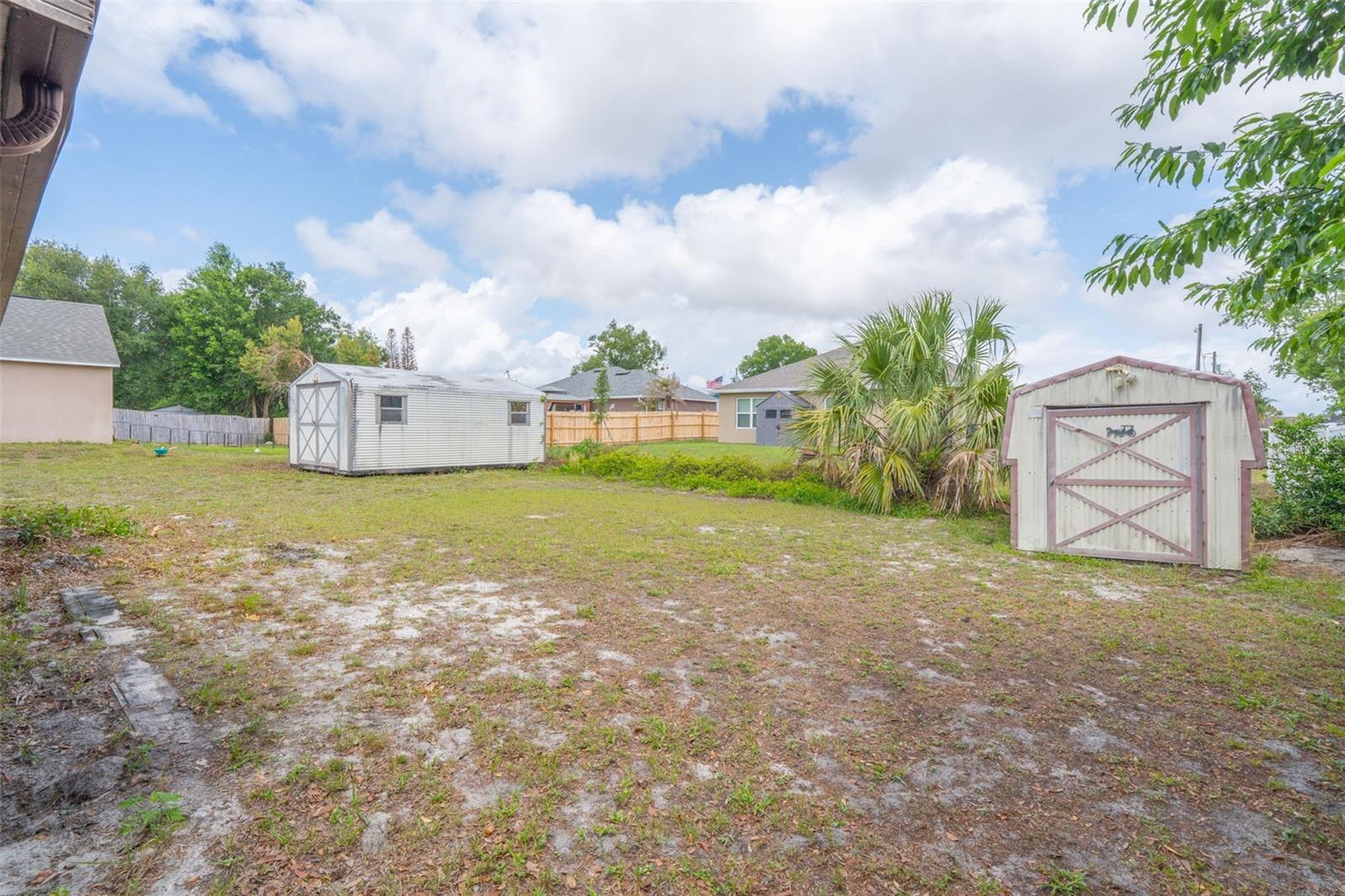 DELTONA LAKES UNIT 13 - Residential