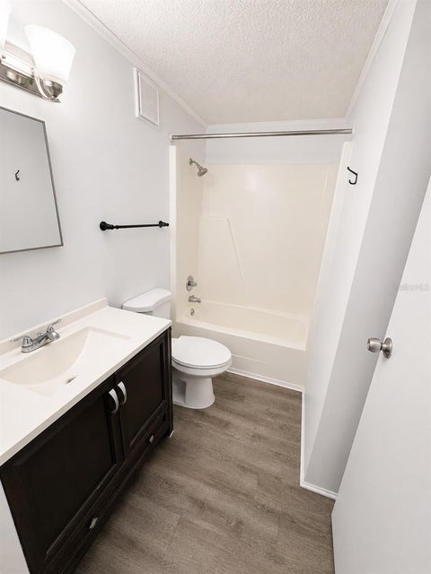 Tiny photo for 420 Mills Street #32, Leesburg, FL 34748 (MLS # OM728167)
