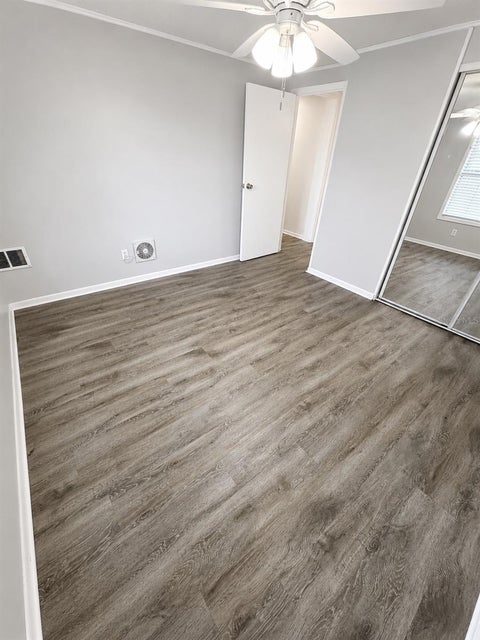 Tiny photo for 420 Mills Street #32, Leesburg, FL 34748 (MLS # OM728167)