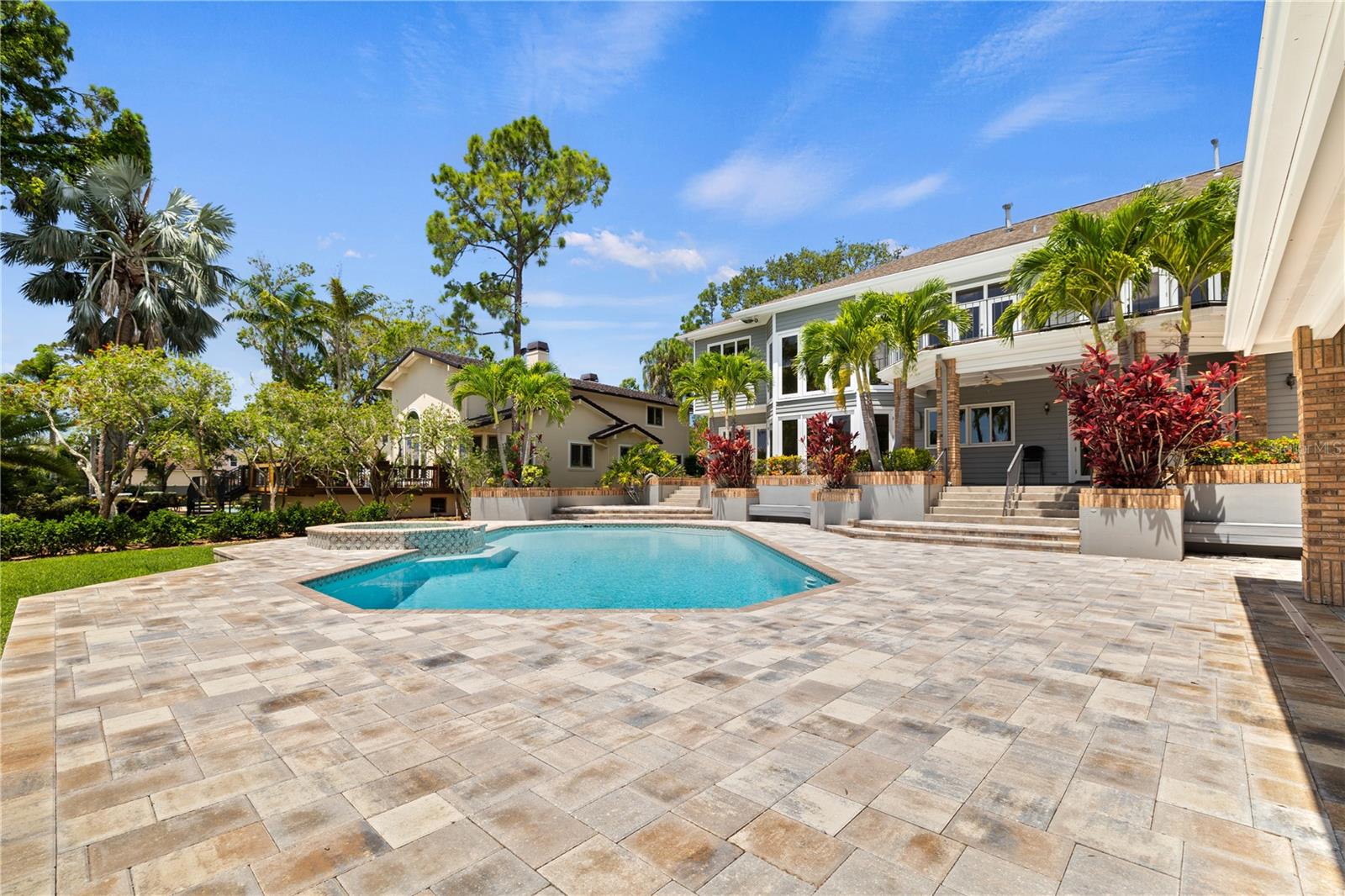 PINELLAS FARMS - Residential