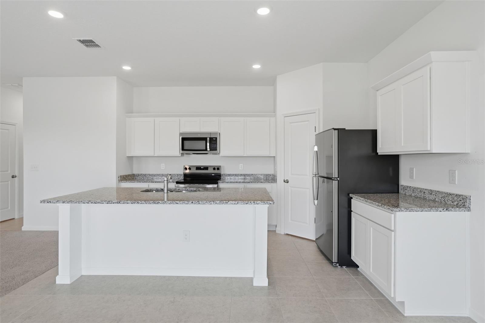 SCENIC TERRACE SOUTH PH 2 - Residential