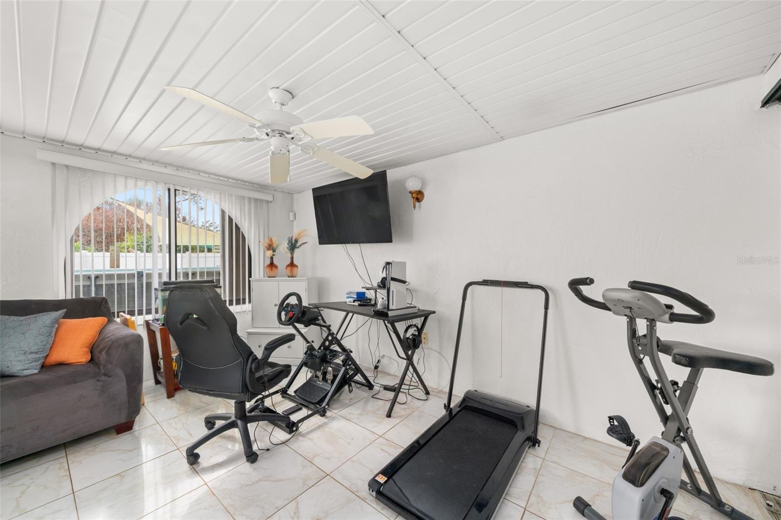 LAKE HAVEN ESTATES - Residential