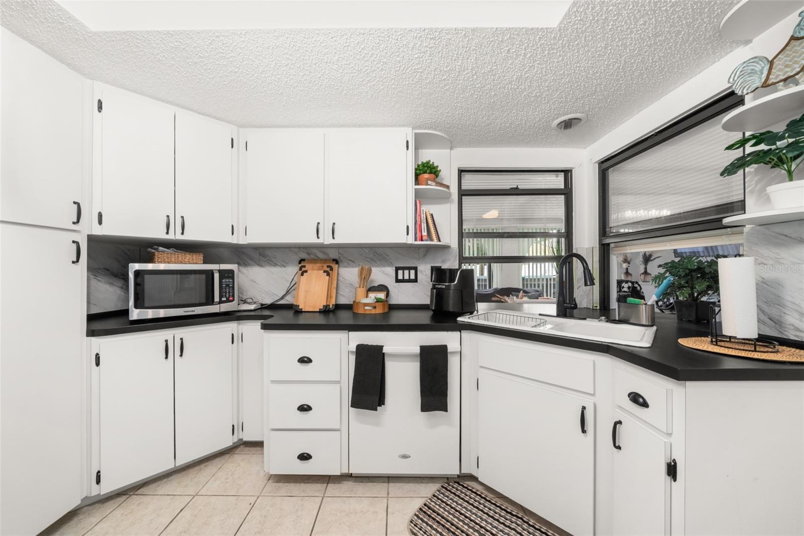 LAKE HAVEN ESTATES - Residential