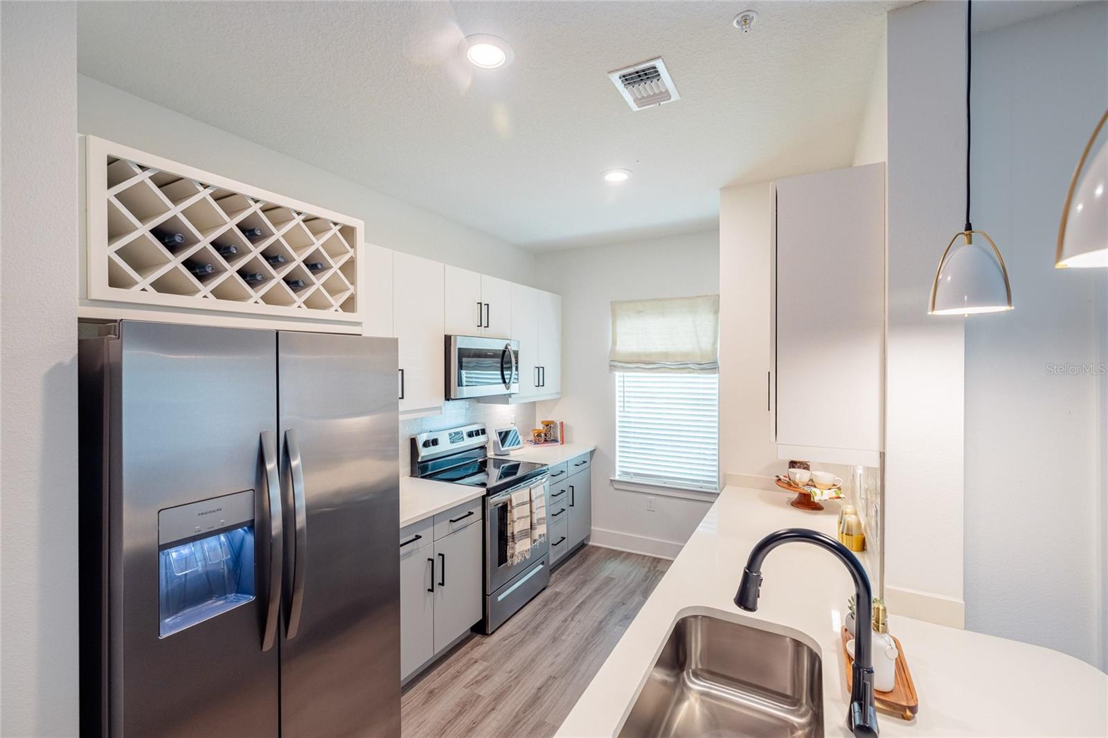 THE ROW WATERSIDE - Residential Lease