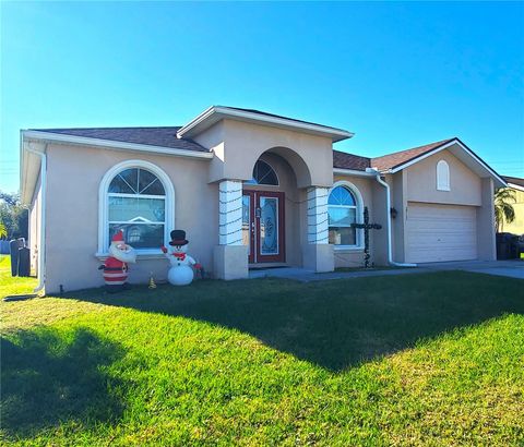 A home in MULBERRY