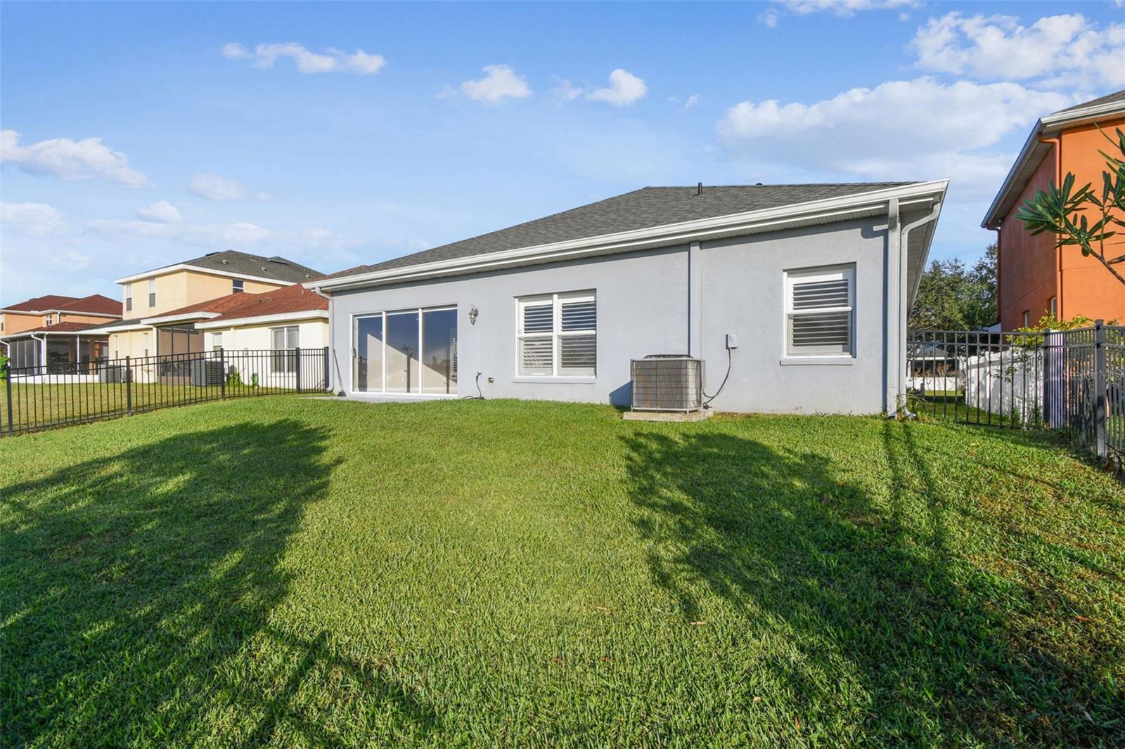 LIVE OAK PRESERVE PH 1B VILLAGES 02 07 - Residential