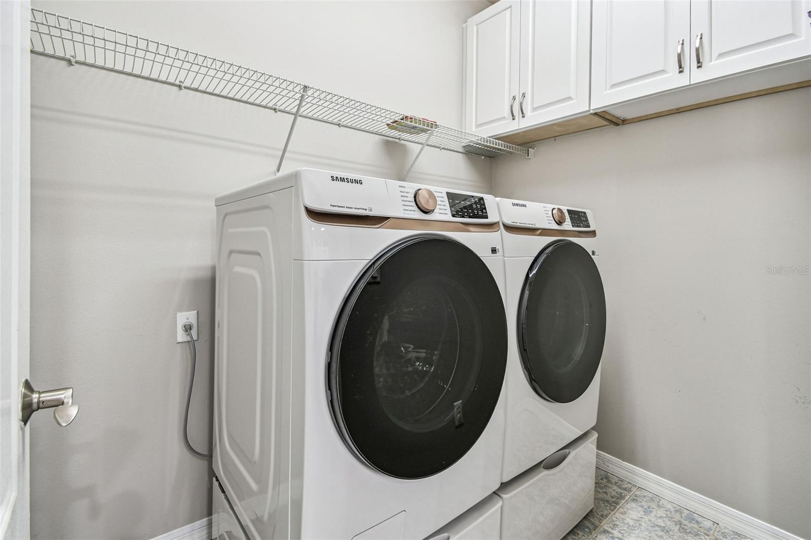 LIVE OAK PRESERVE PH 1B VILLAGES 02 07 - Residential