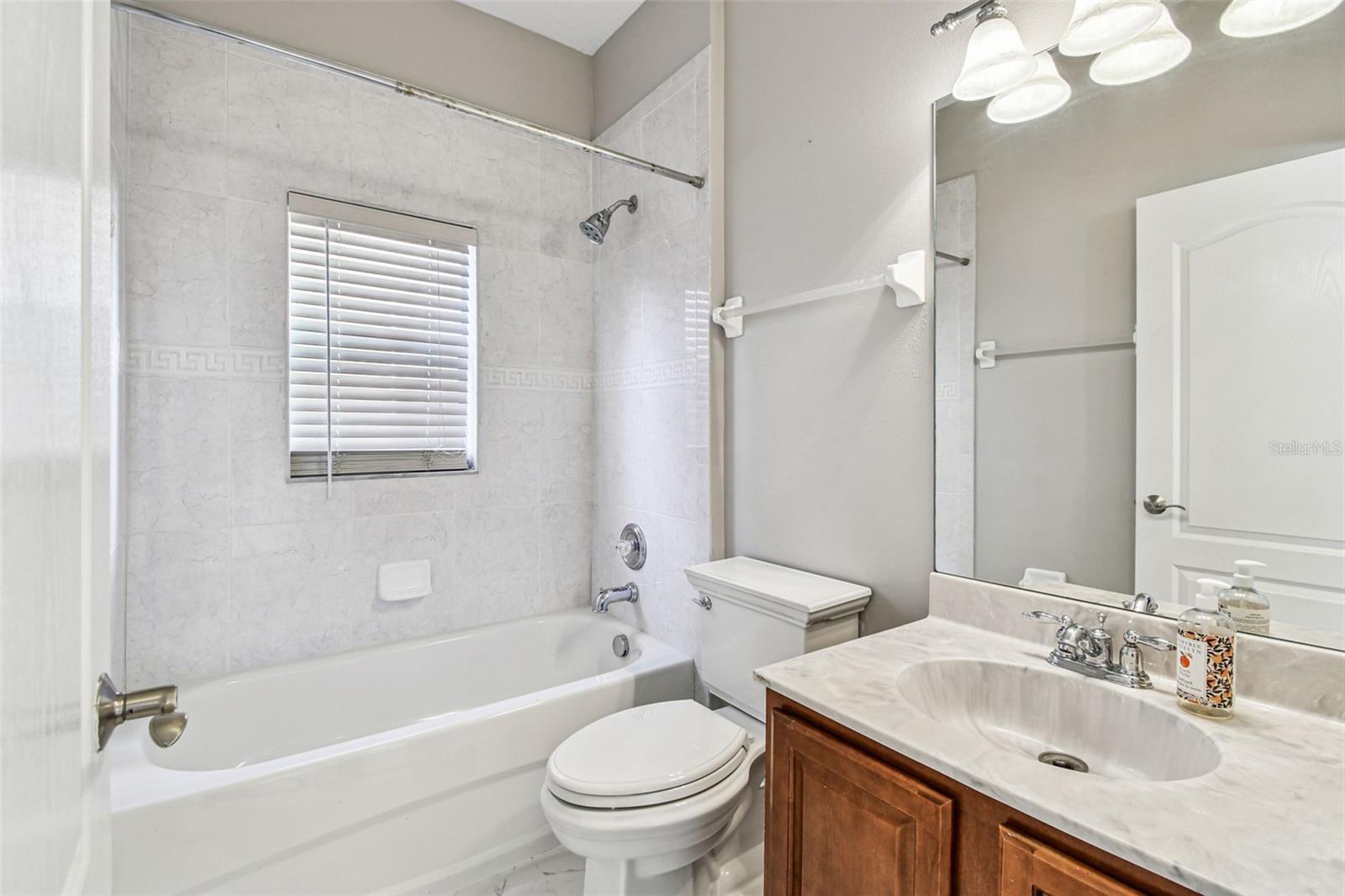 LIVE OAK PRESERVE PH 1B VILLAGES 02 07 - Residential