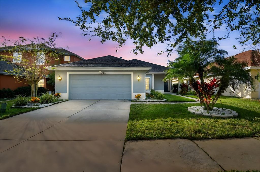 Photo of 20106 Nob Oak Avenue, Tampa, FL 33647 (MLS # TB8449152)