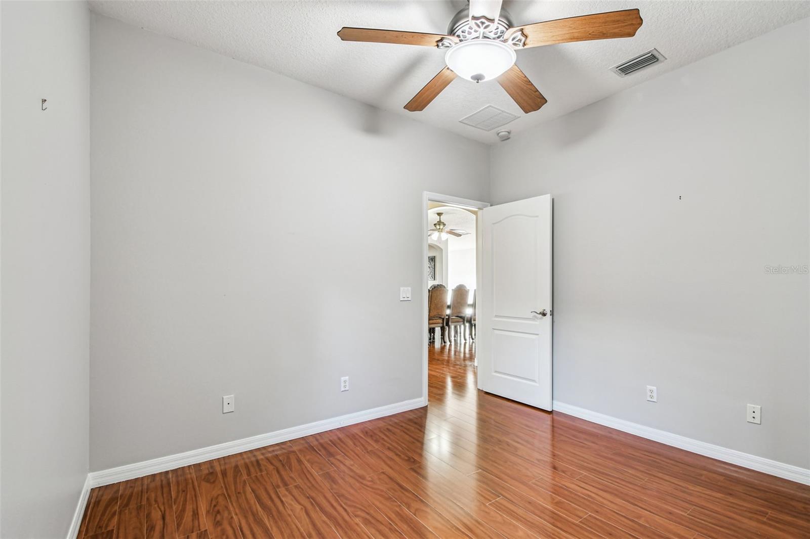 LIVE OAK PRESERVE PH 1B VILLAGES 02 07 - Residential