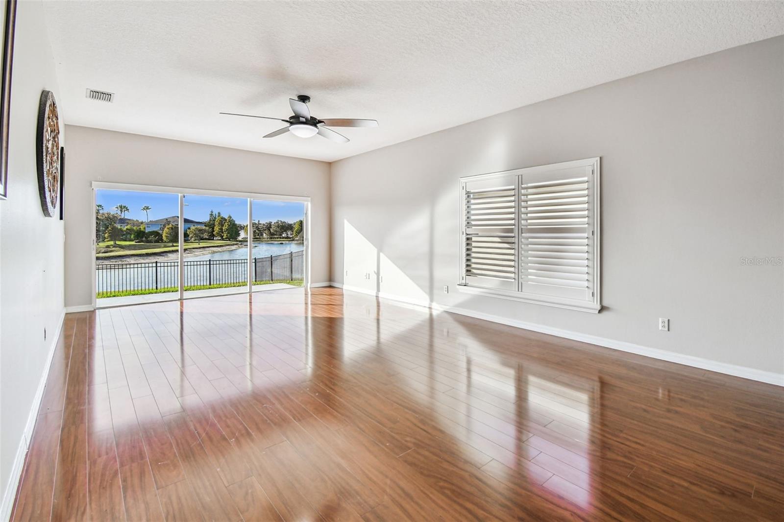 LIVE OAK PRESERVE PH 1B VILLAGES 02 07 - Residential