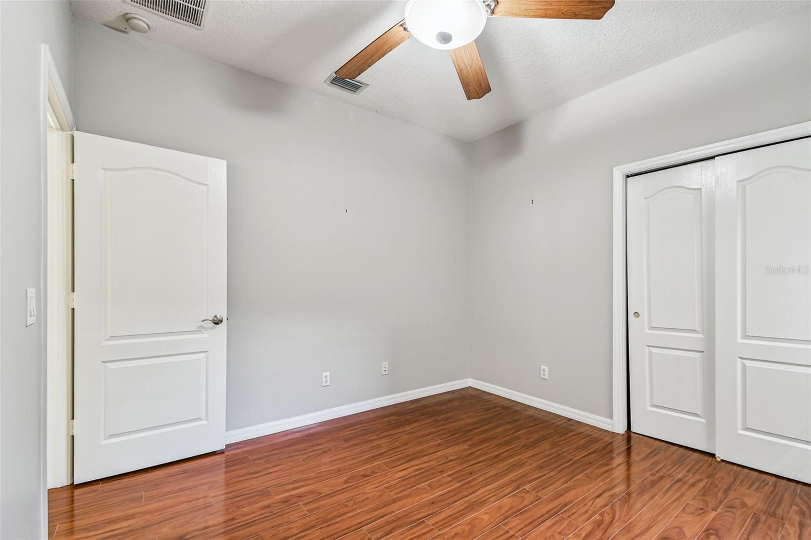 LIVE OAK PRESERVE PH 1B VILLAGES 02 07 - Residential