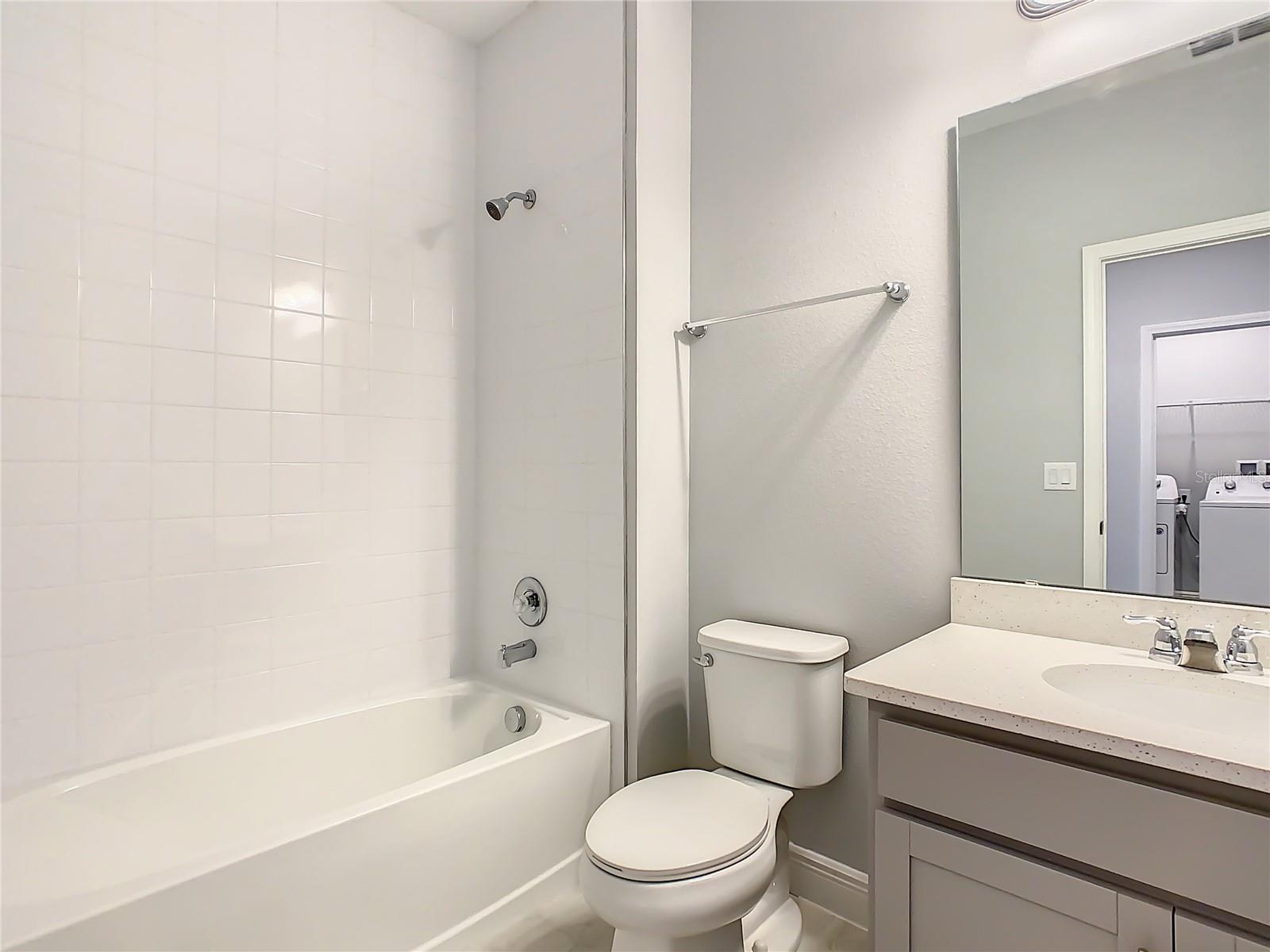 SEMINOLE CROSSING TWNHMS - Residential Lease