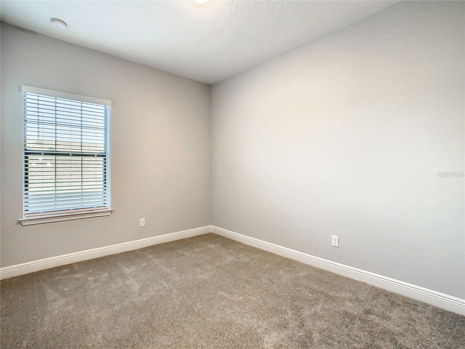 SEMINOLE CROSSING TWNHMS - Residential Lease