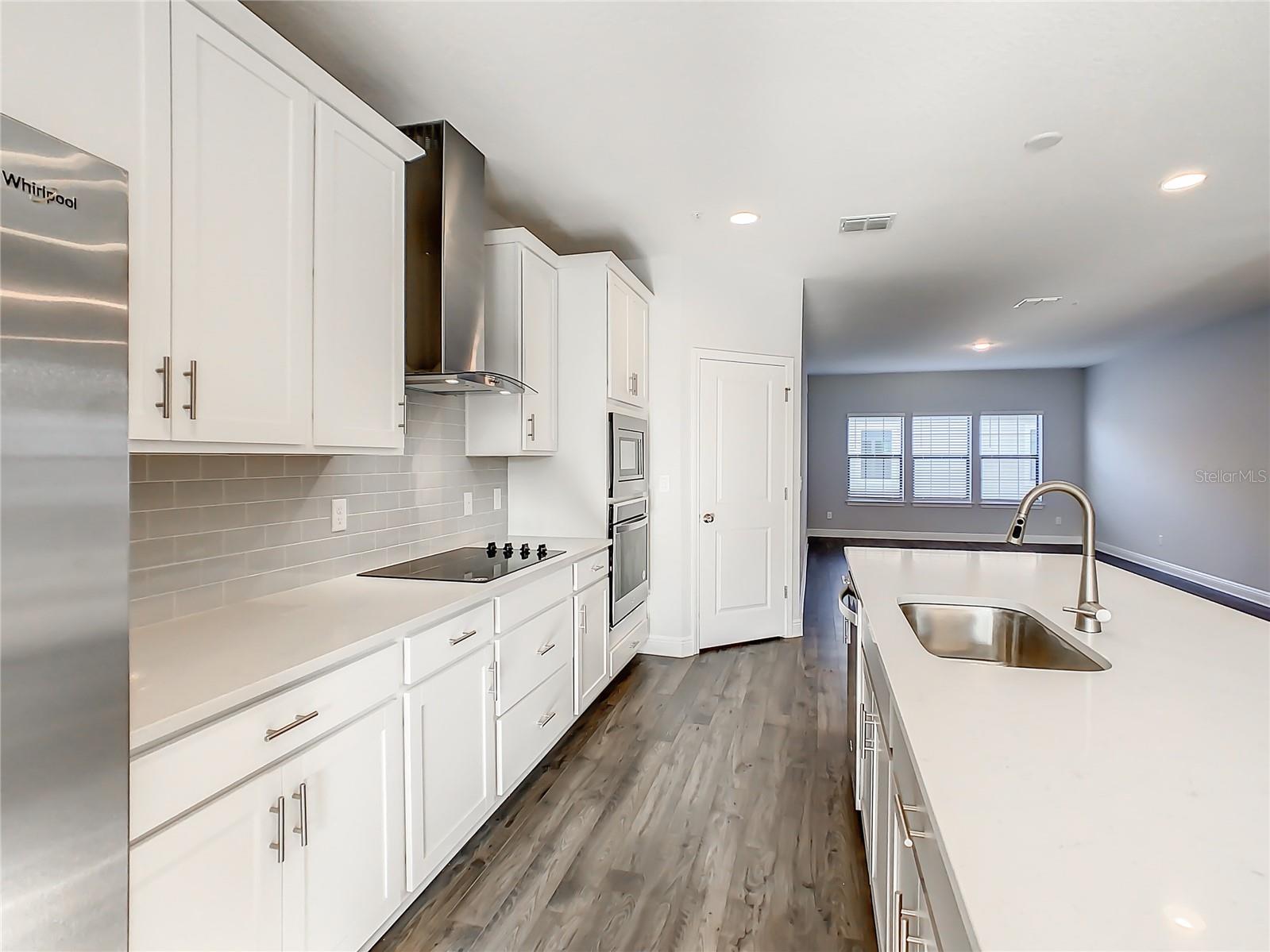 SEMINOLE CROSSING TWNHMS - Residential Lease