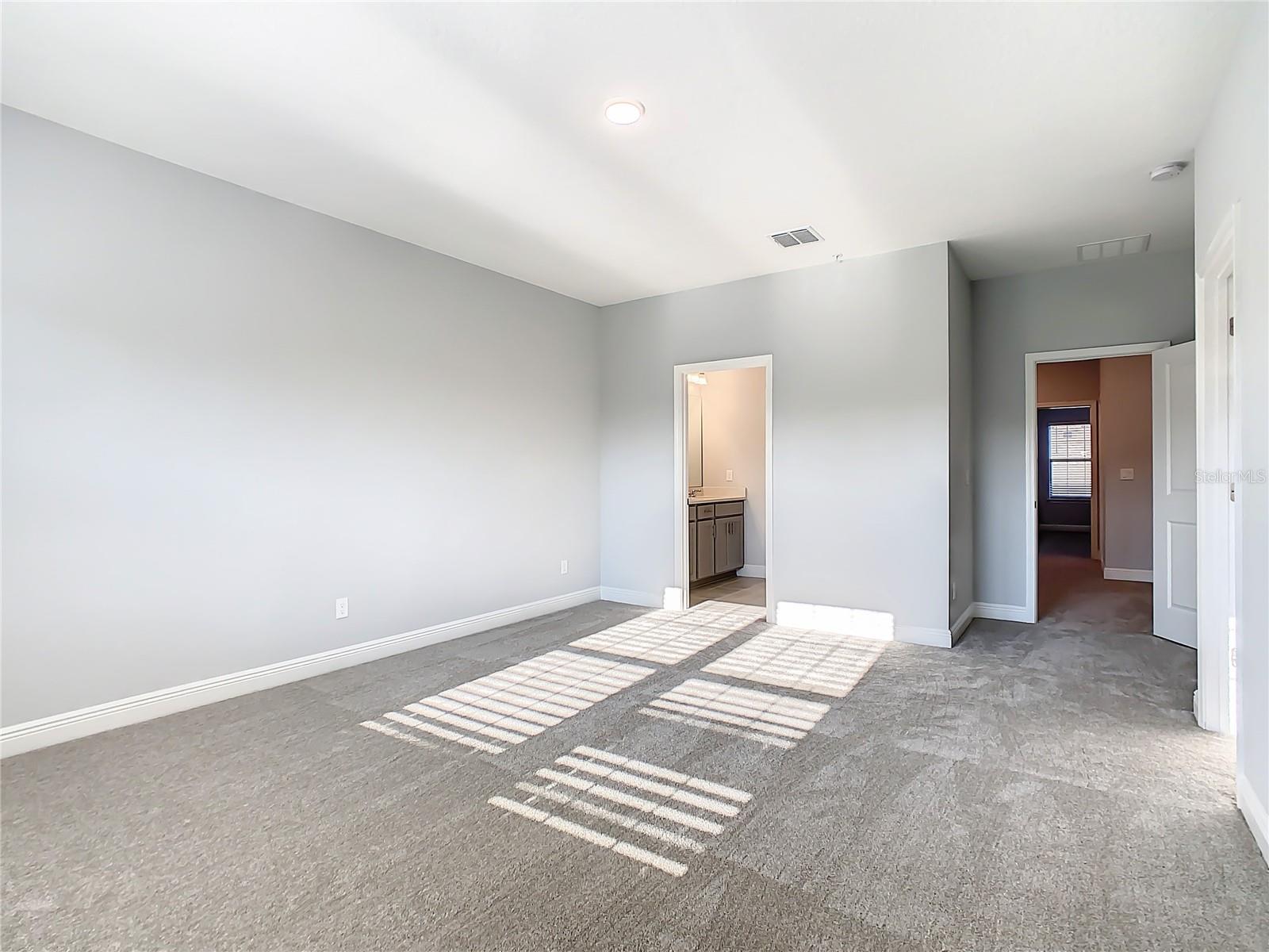 SEMINOLE CROSSING TWNHMS - Residential Lease