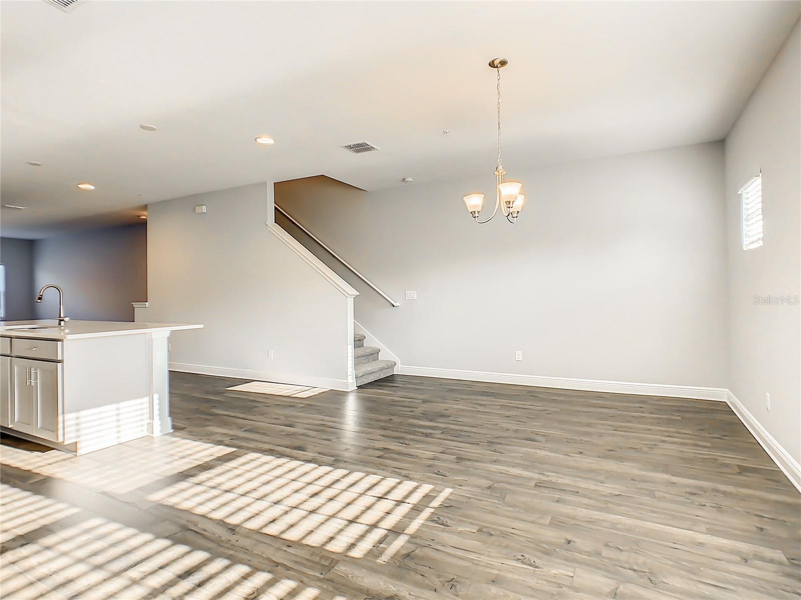 SEMINOLE CROSSING TWNHMS - Residential Lease