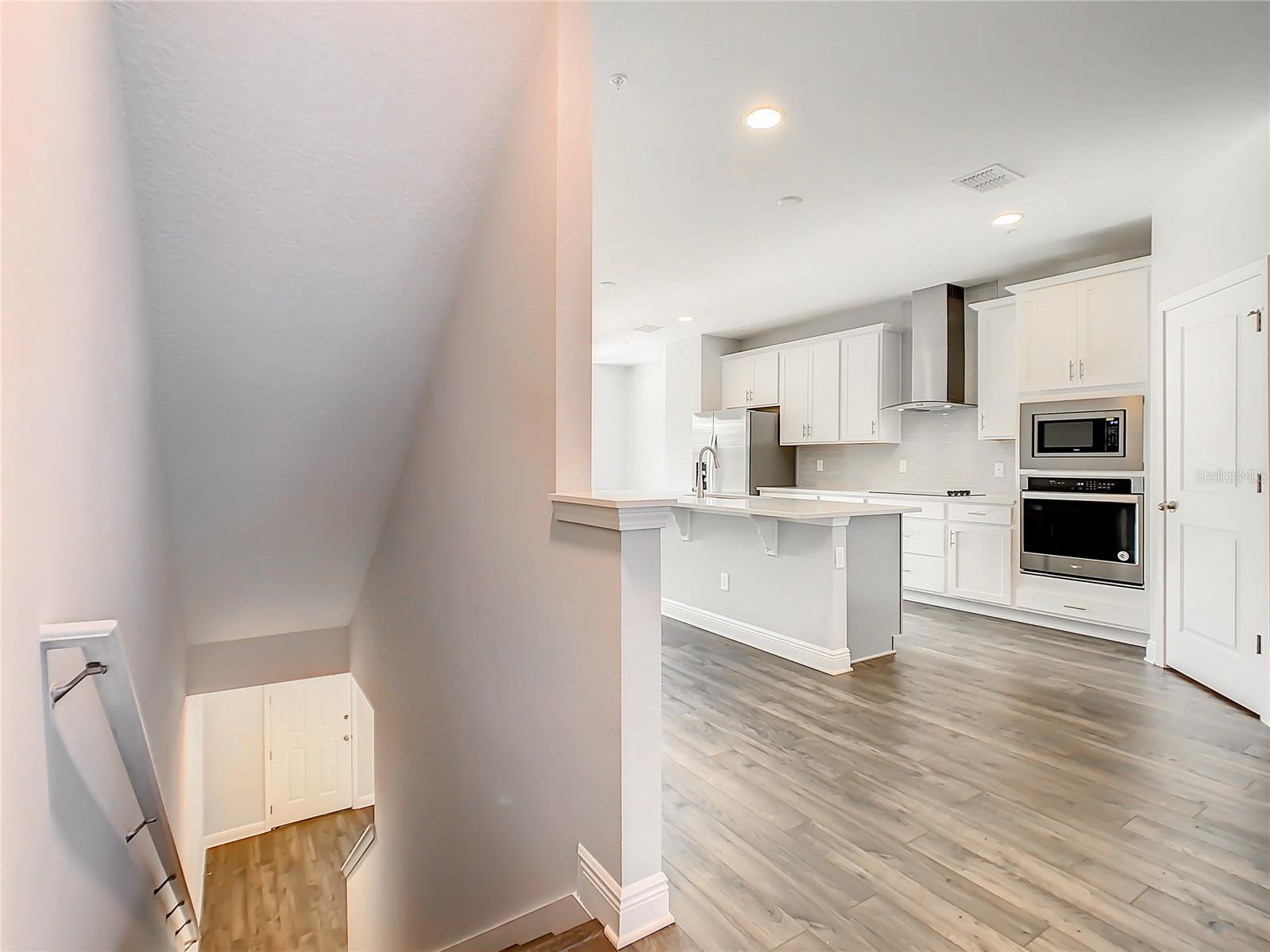 SEMINOLE CROSSING TWNHMS - Residential Lease