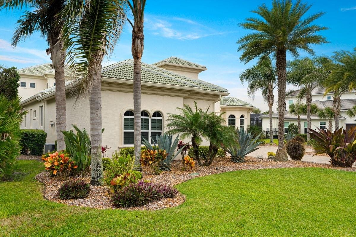 HAMMOCK DUNES - Residential