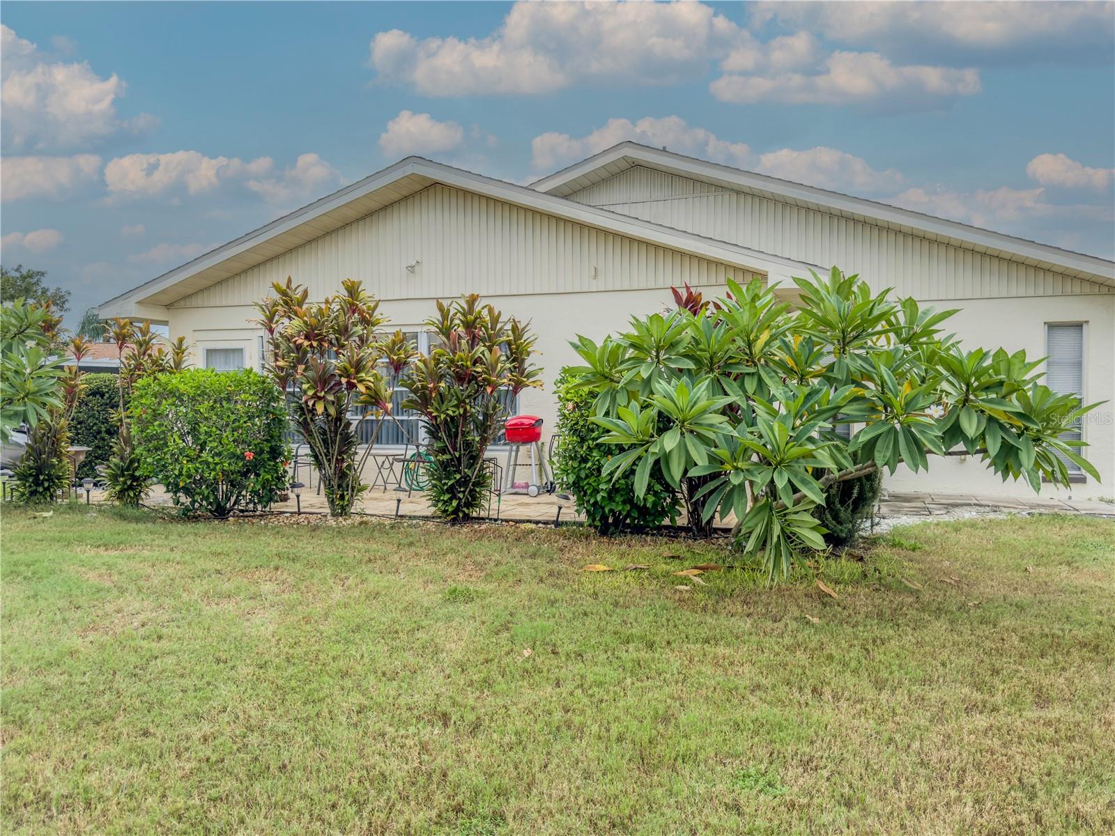 306 FRIAR COURT B