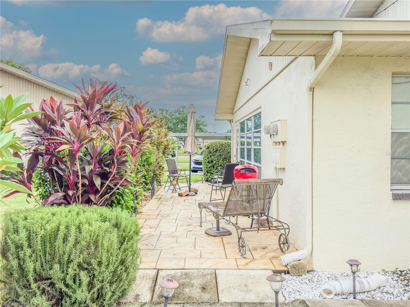 306 FRIAR COURT B