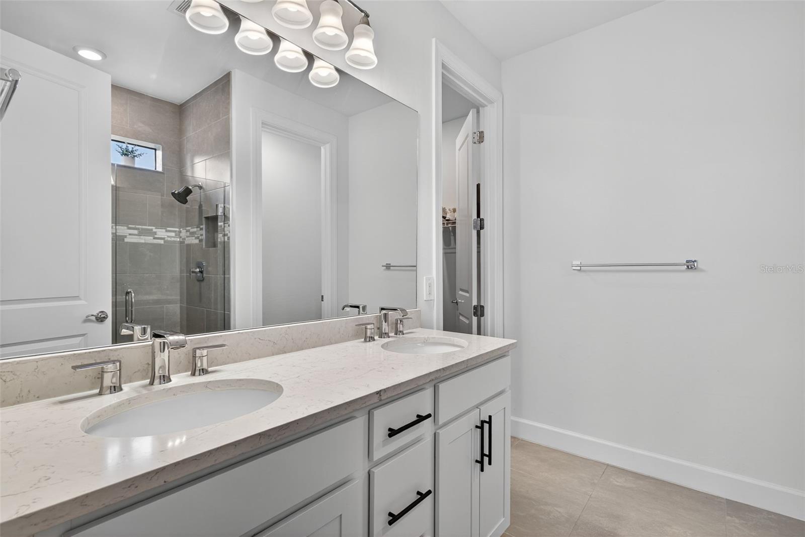 MAGNOLIA RANCH - Residential