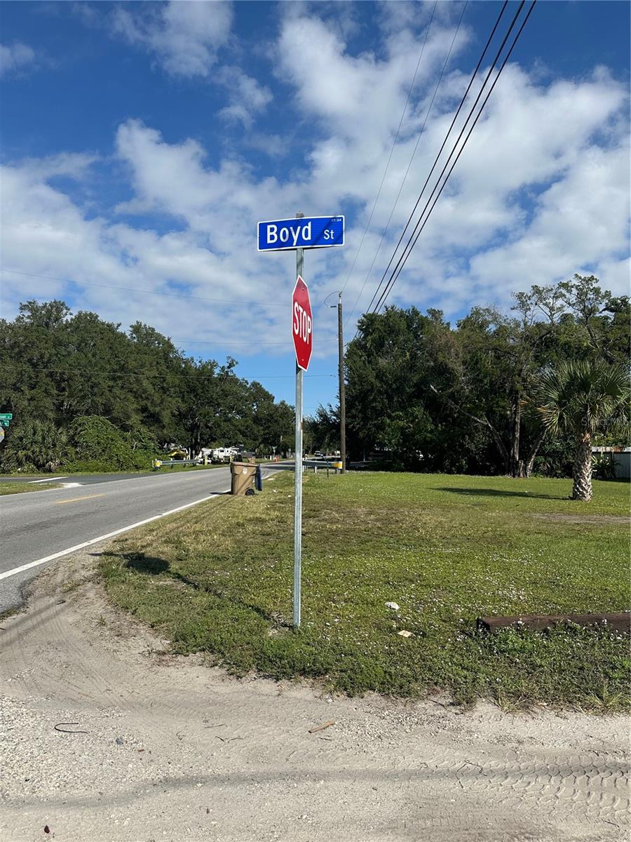 BELLEVIEW PARK - Land