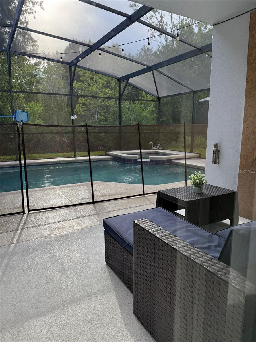 SANDY RIDGE PH 01 - Residential Lease