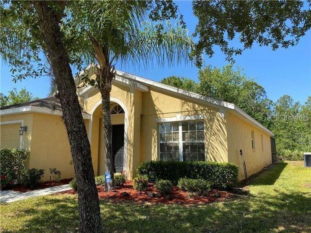 Photo of 959 Sandy Ridge Drive, Davenport, FL 33896 (MLS # S5146276)