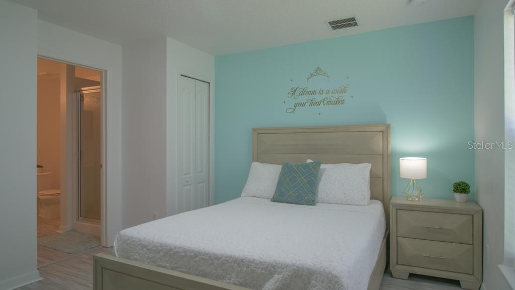 SANDY RIDGE PH 01 - Residential Lease