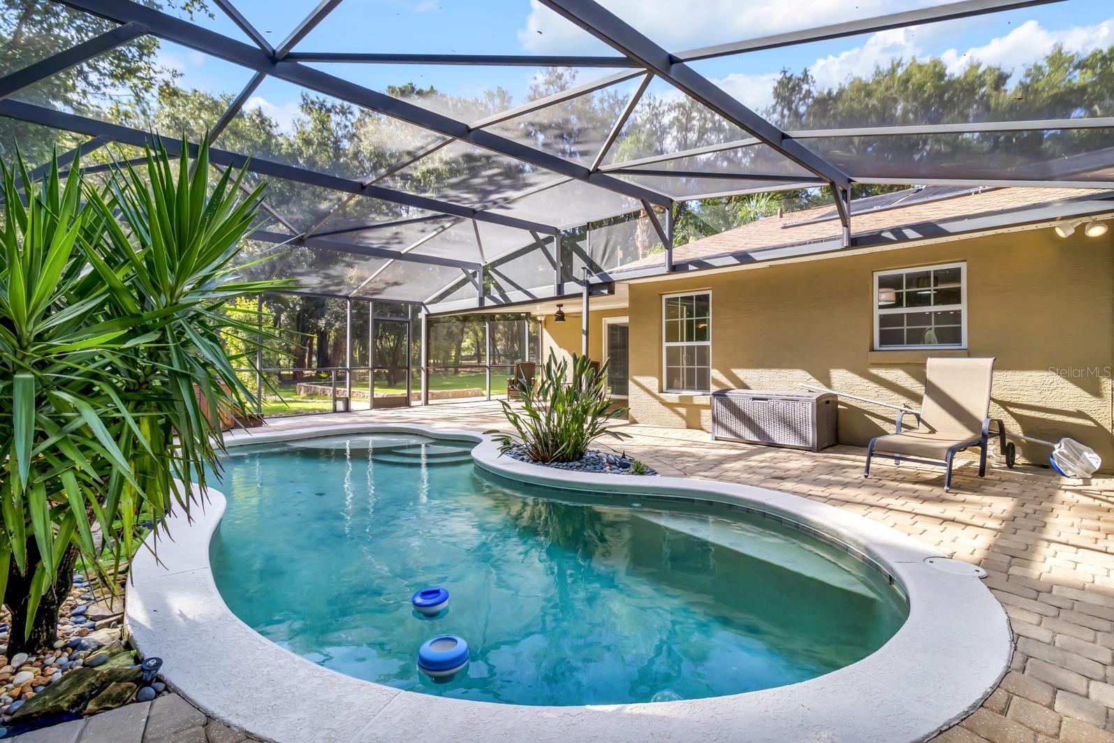 PONKAN PINES - Residential