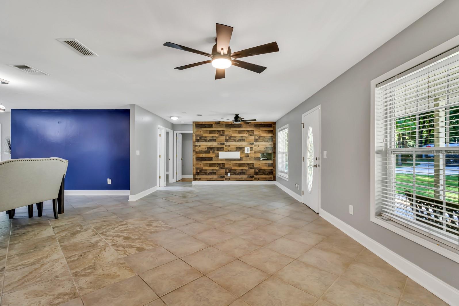 PONKAN PINES - Residential