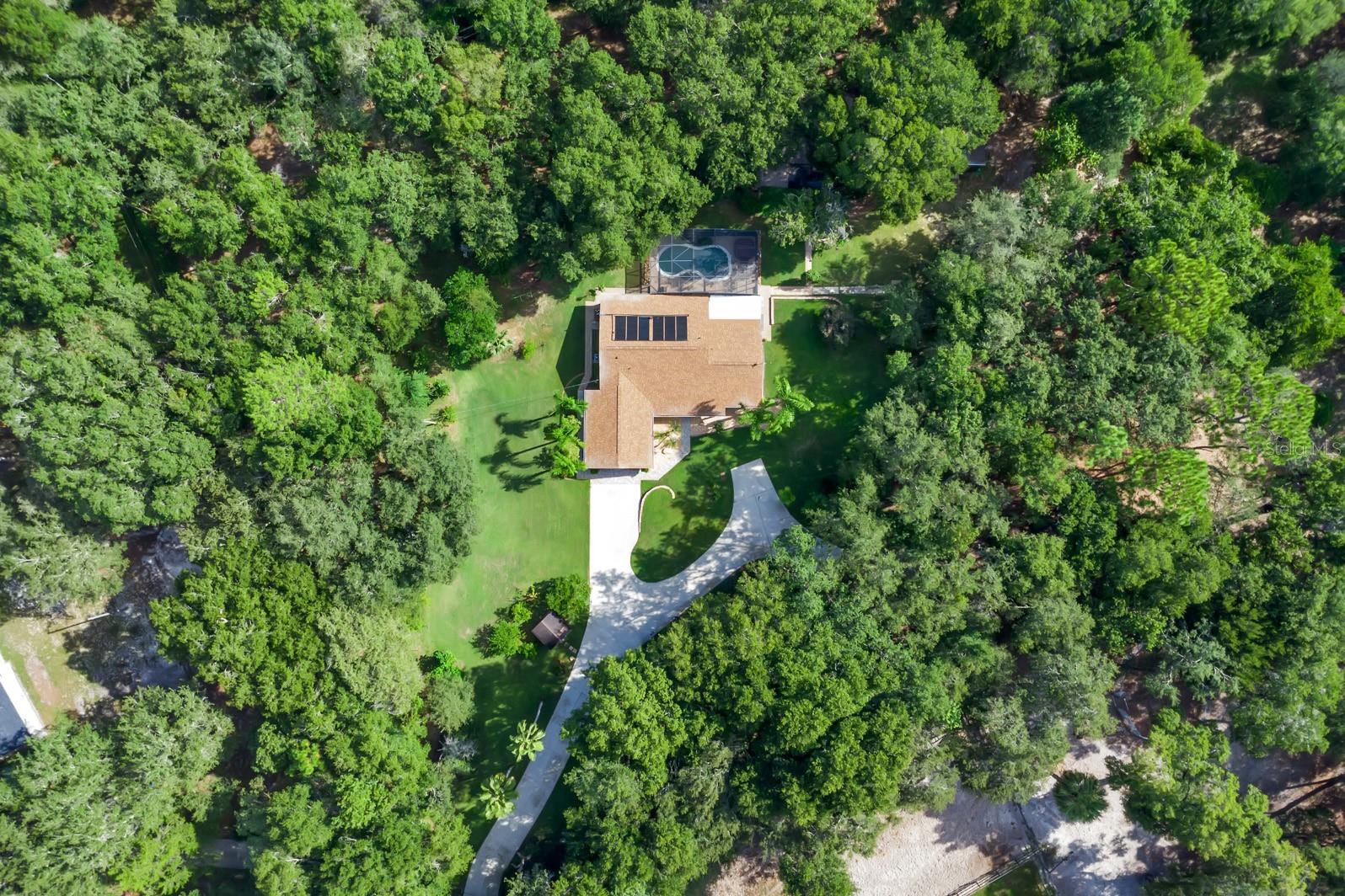PONKAN PINES - Residential