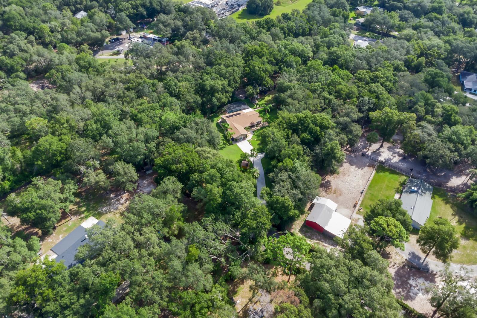 PONKAN PINES - Residential