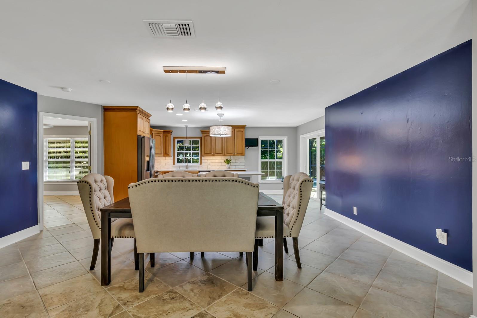 PONKAN PINES - Residential