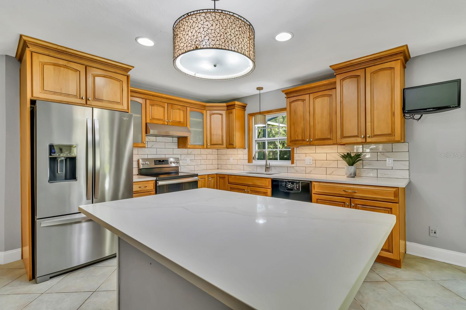 PONKAN PINES - Residential