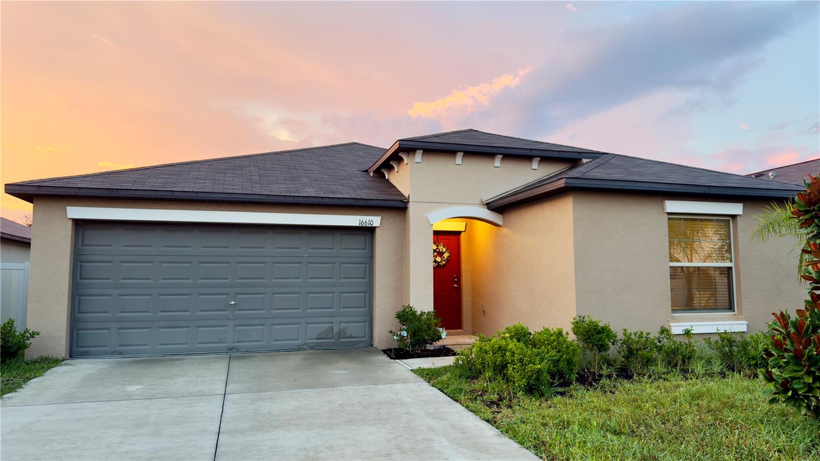 Beautiful 4 bedroom home in a desirable community, featuring 1935 sq ft of living space with 2 bathrooms and a 2 car garage. The gourmet kitchen boasts granite countertops, while the owner's suite features a dual sink en-suite bathroom. This community offers resort-style amenities including a pool, clubhouse, dog park, basketball court, and infants playground. Conveniently located near I-75 for an easy commute to Tampa and Sarasota, and with the lowest HOA fees in the area, this home is a great investment. With no rear neighbors, this peaceful property is perfect for those seeking a serene living experience. It's been well-maintained to ensure it remains a valuable asset. Don't miss the great opportunity to call this one your home!